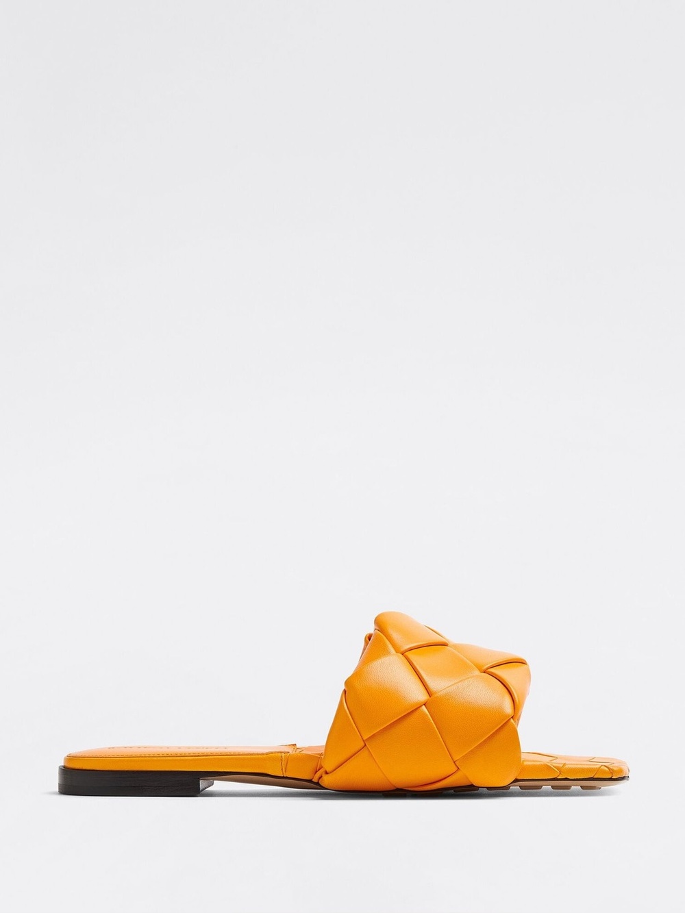 Bottega Veneta Tangerine Lido Sandals 39 - Picture 2 of 12